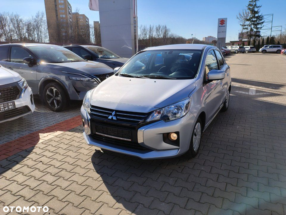 Mitsubishi Space Star - 2
