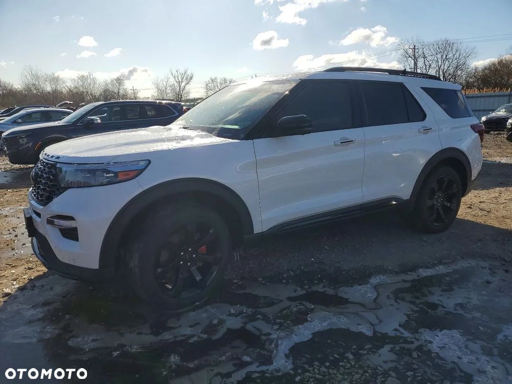 Ford Explorer EcoBoost Plug-in Hybrid ST-LINE - 2