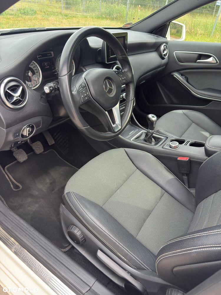 Mercedes-Benz Klasa A 180 d BlueEFFICIENCY Edition Style - 11