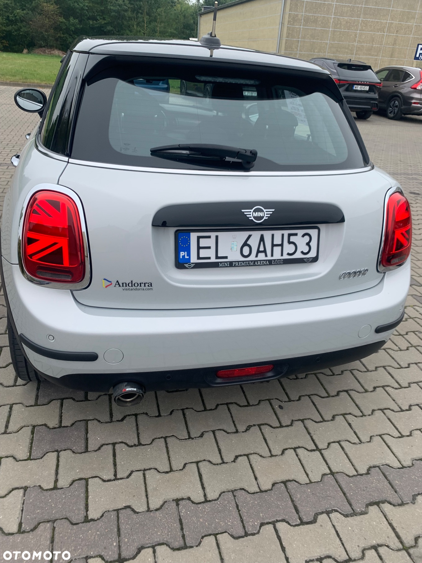 MINI Cooper Standard - 6