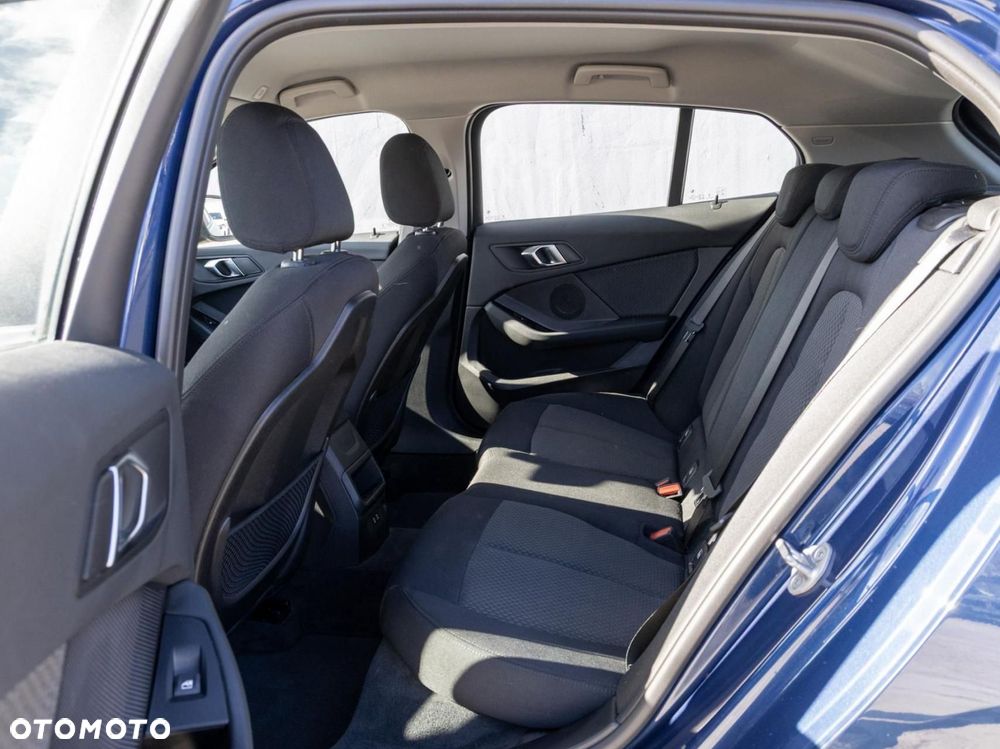 BMW Seria 1 - 12