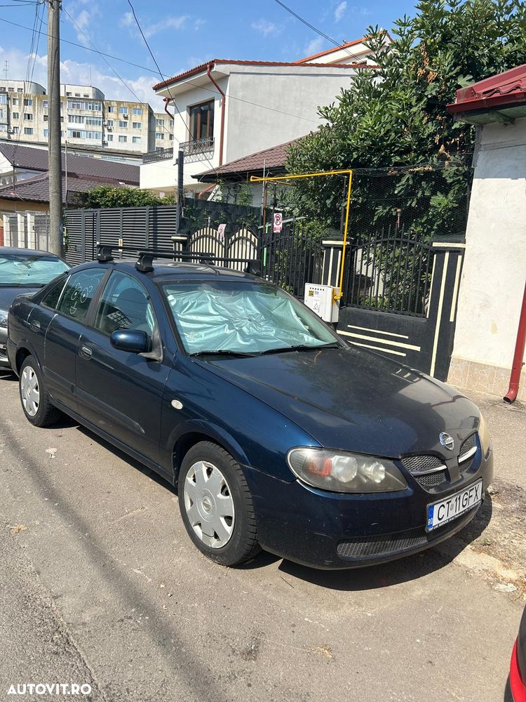 Nissan Almera 1.5 Visia - 2