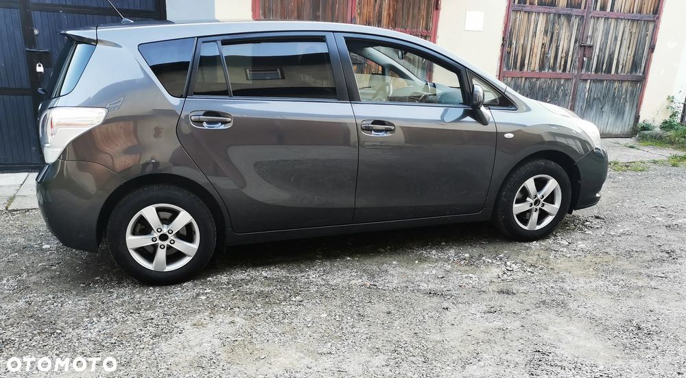 Toyota Verso 1.6 Travel - 2