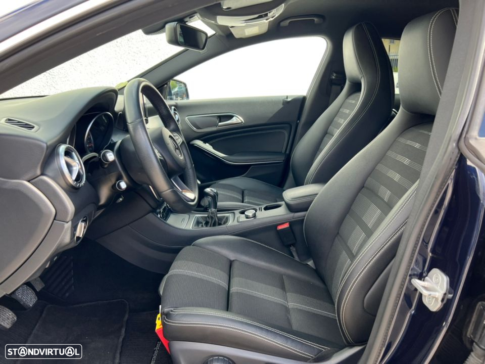 Mercedes-Benz CLA 200 d Shooting Brake Urban - 13