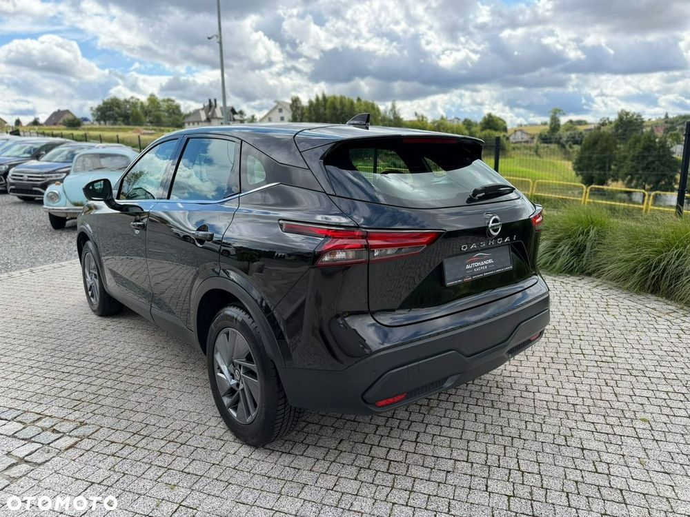 Nissan Qashqai - 4