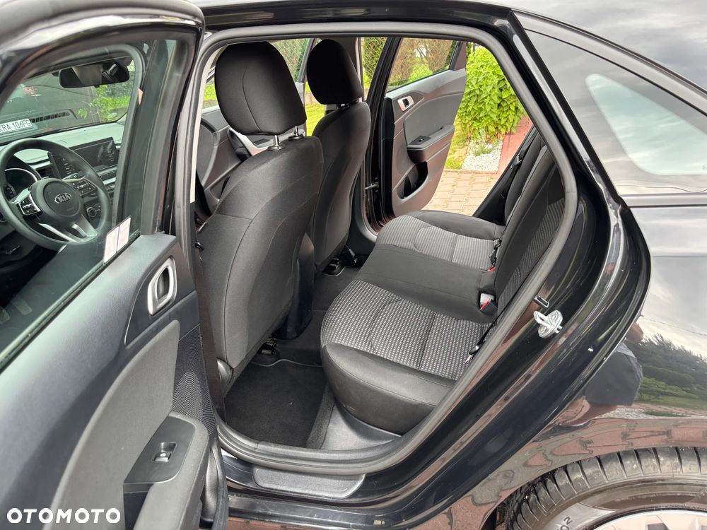 Kia Ceed 1.0 T-GDI M - 11