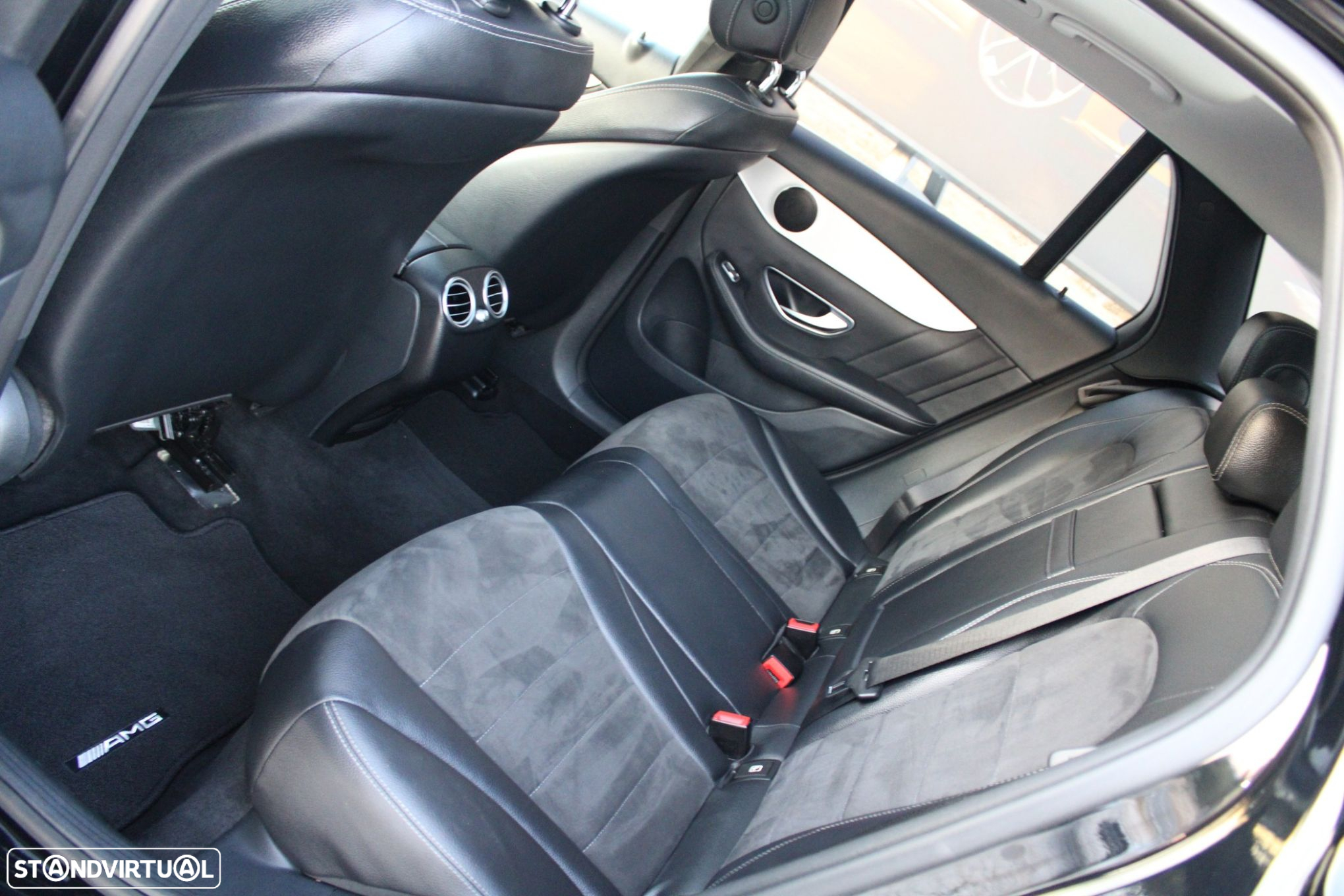 Mercedes-Benz GLC 250 d AMG Line 4-Matic - 13