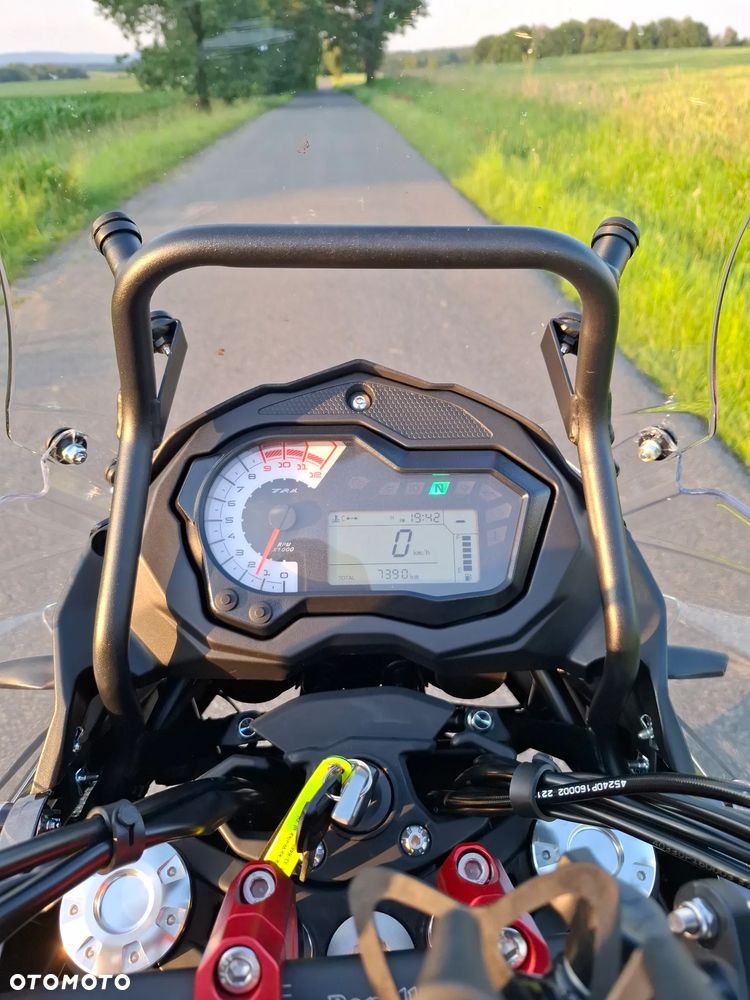 Benelli TRK 502X - 8