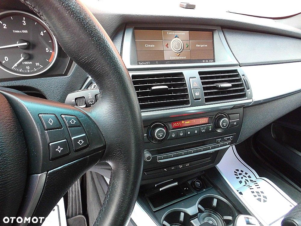 BMW X5 xDrive30d - 16