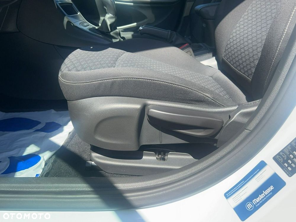 Opel Astra - 13