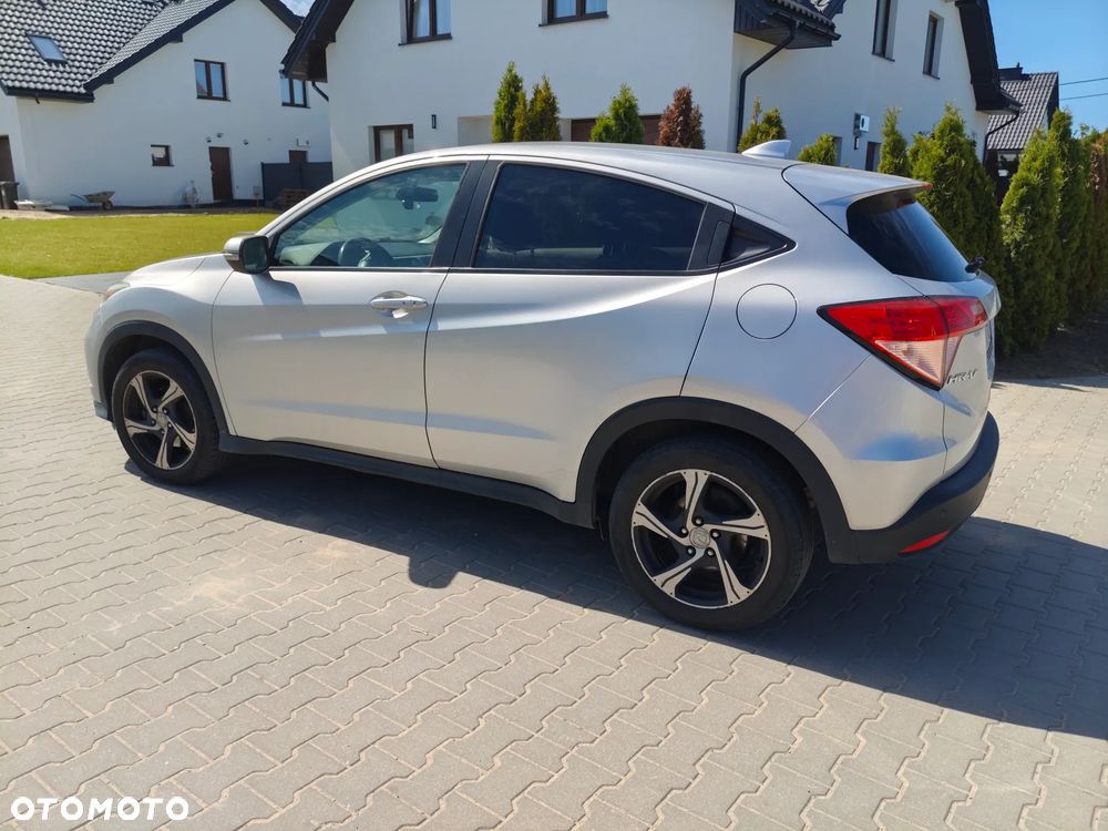 Honda HR-V - 4