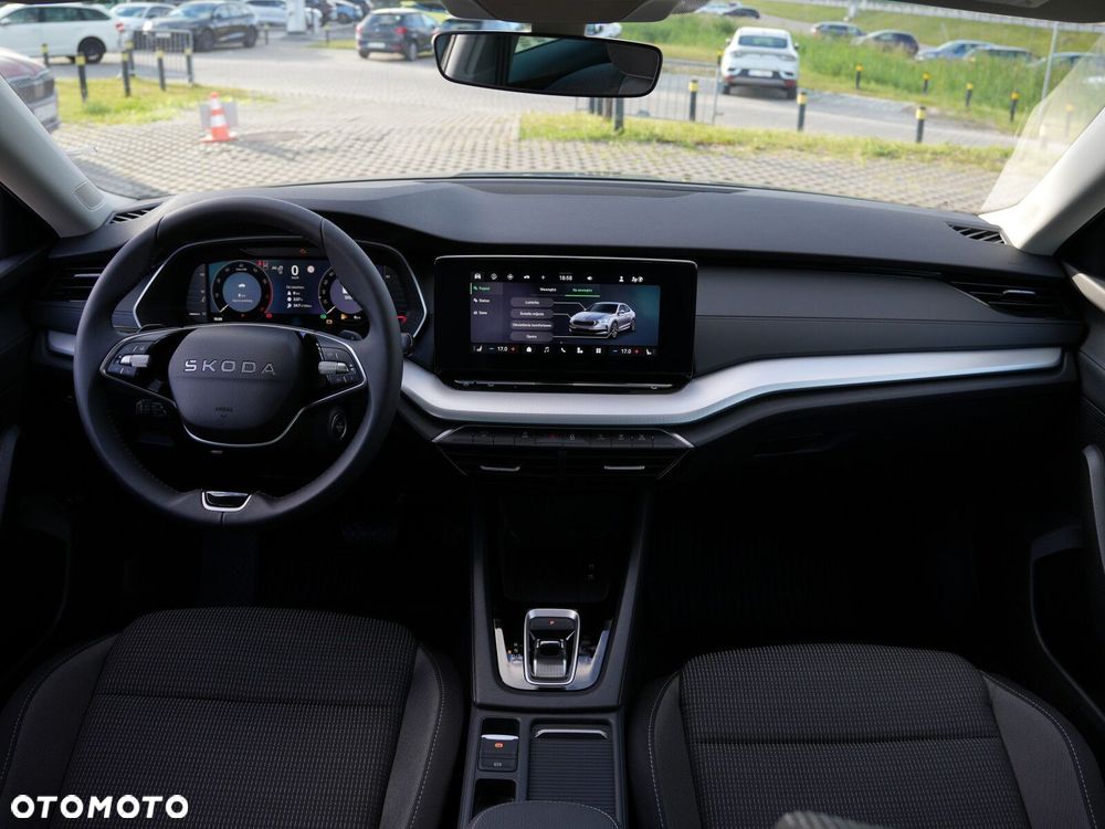 Skoda Octavia 1.5 TSI mHEV Drive Selection DSG - 25