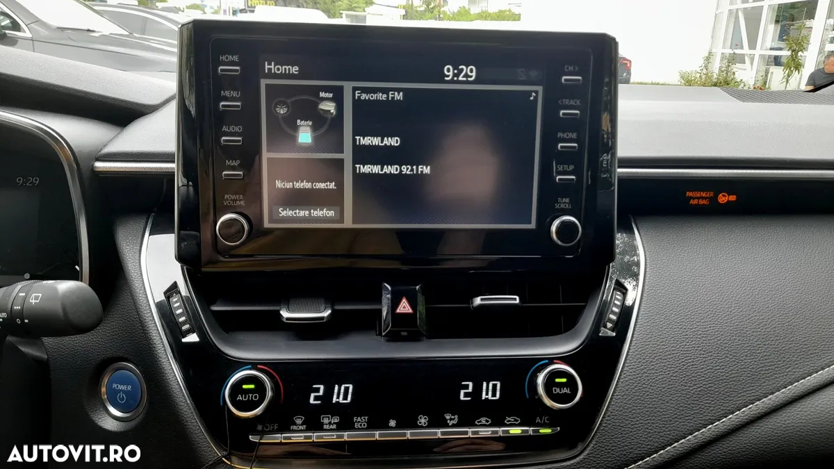 Toyota Corolla 1.8 HSD Exclusive - 29