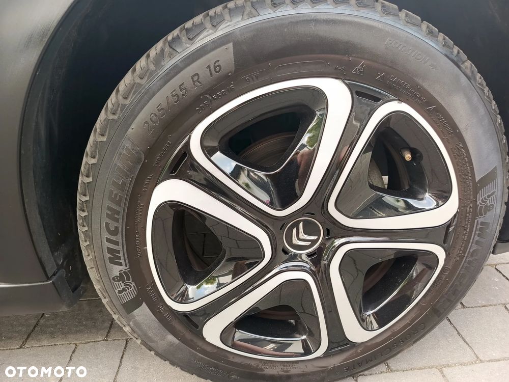 Citroën C3 Pure Tech 110 Stop&Start RED BLOCK - 12