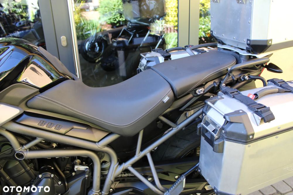 Triumph Tiger - 4