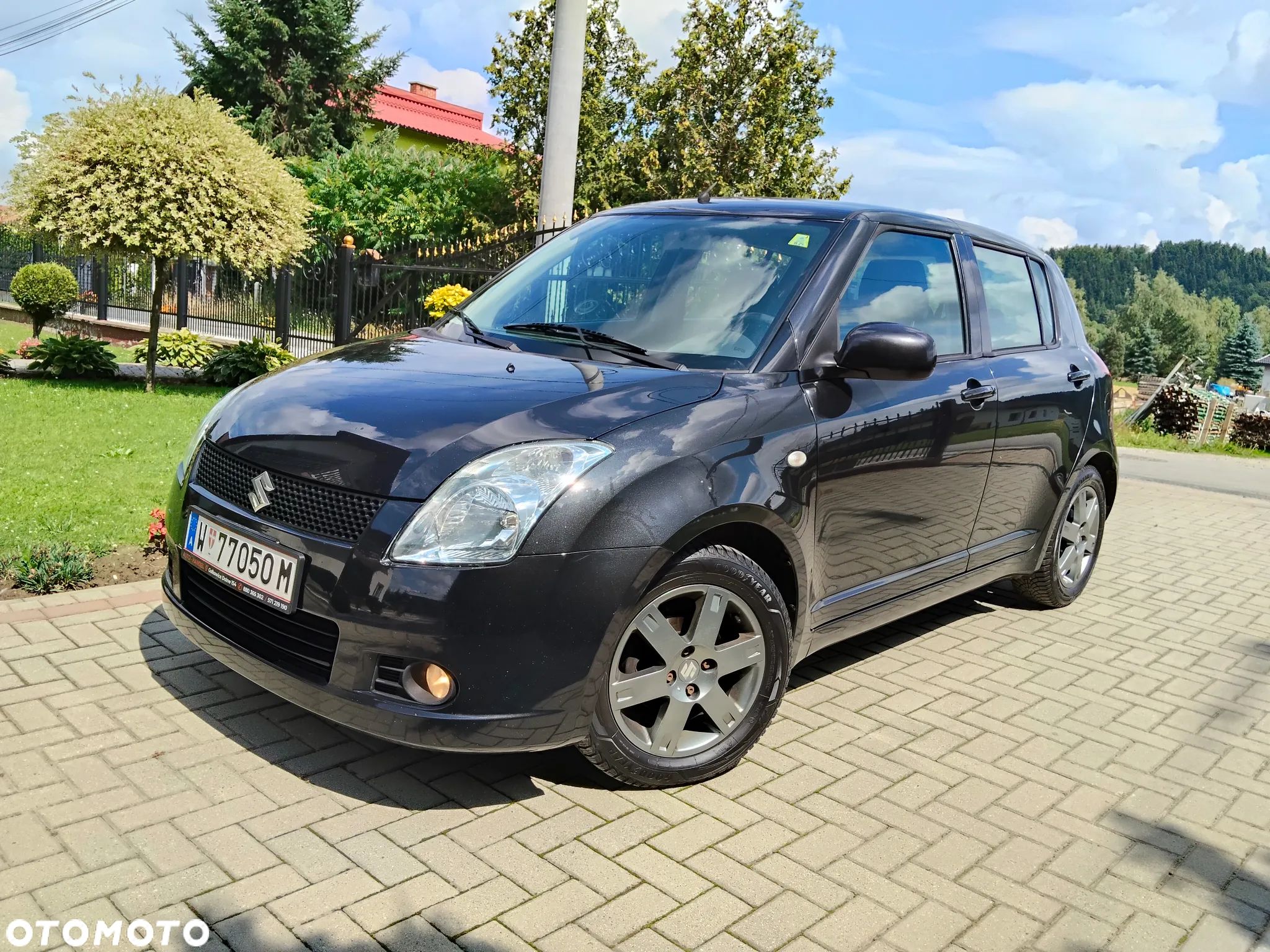 Suzuki Swift 1.3 Comfort - 1