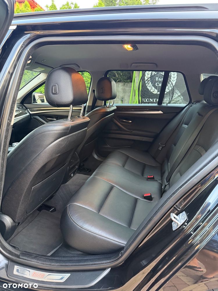 BMW Seria 5 520d Luxury Line - 21