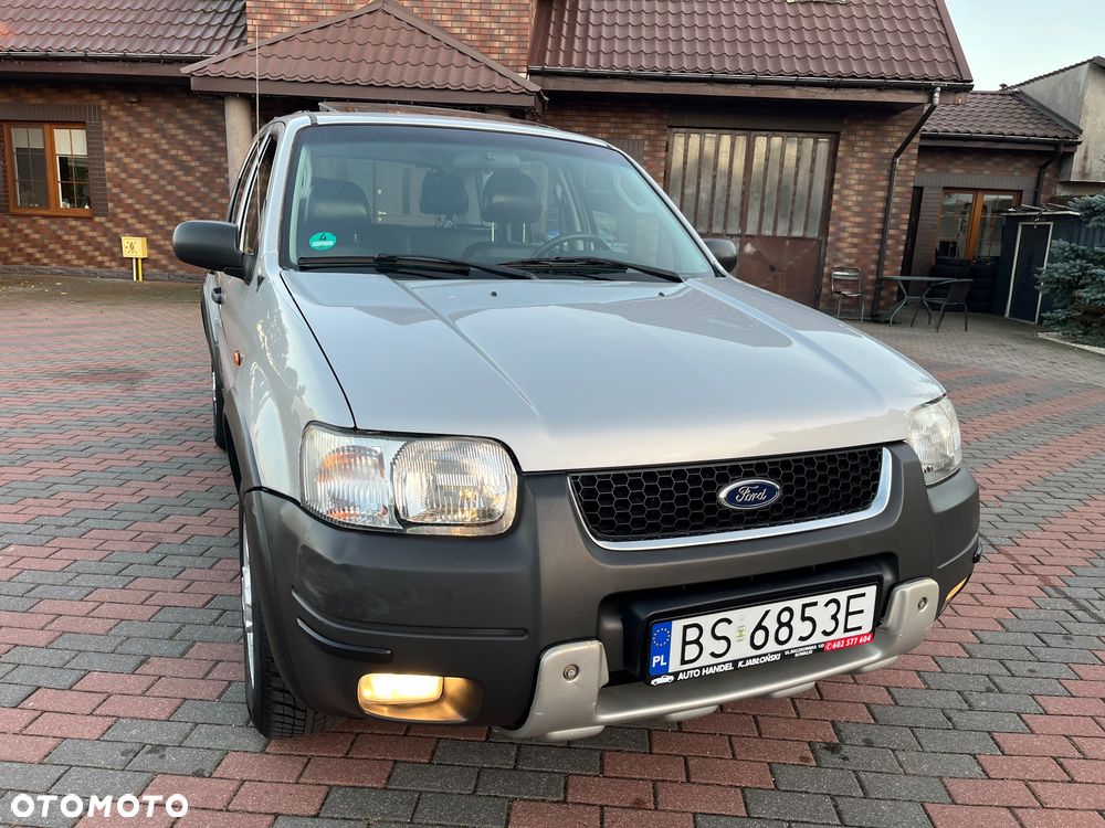 Ford Maverick 2.0 - 9