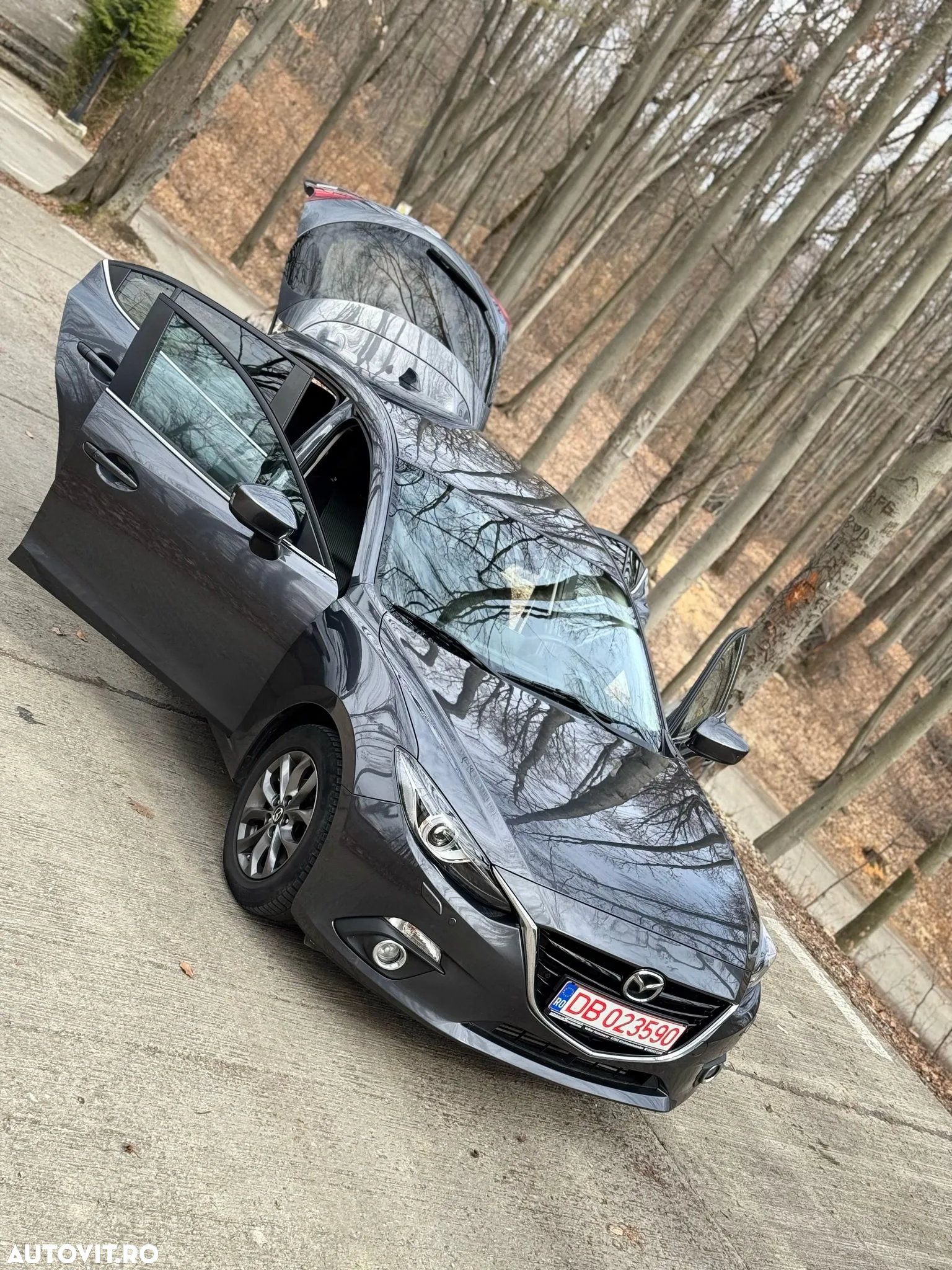 Mazda 3 - 5