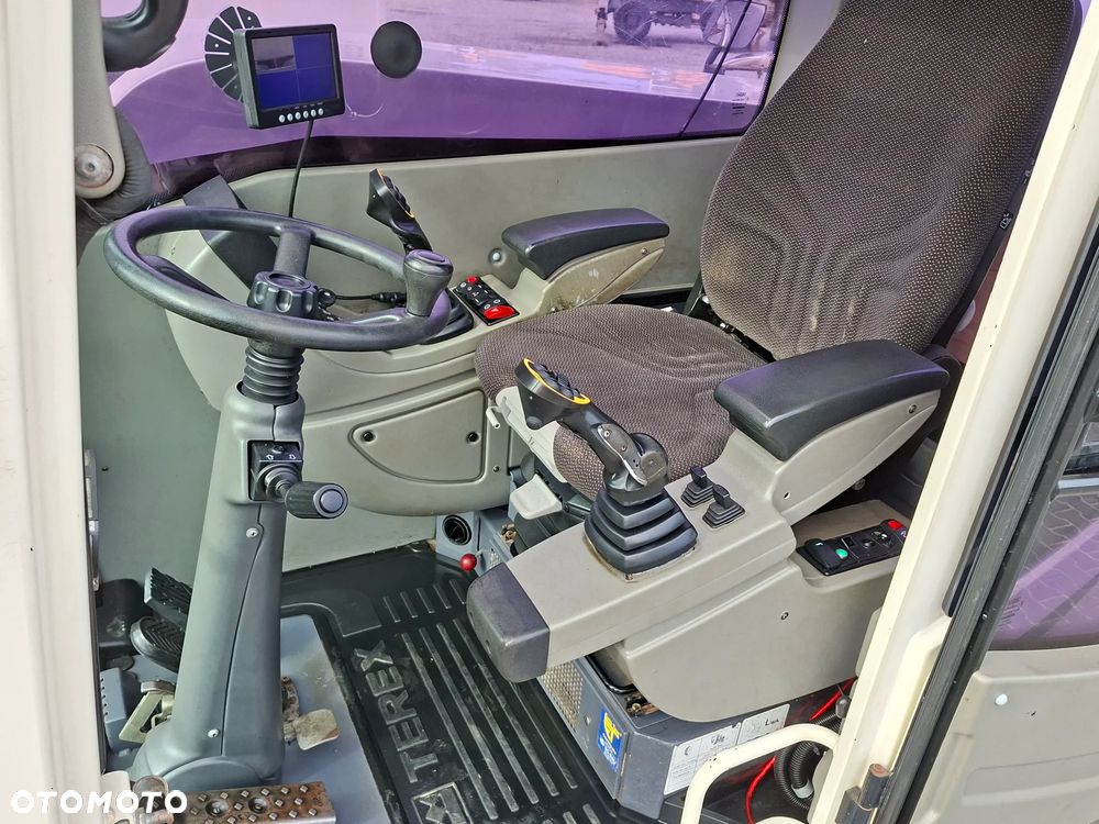 Terex SCHAEFF TW110 ROTOTILT ze szczypcami - 3
