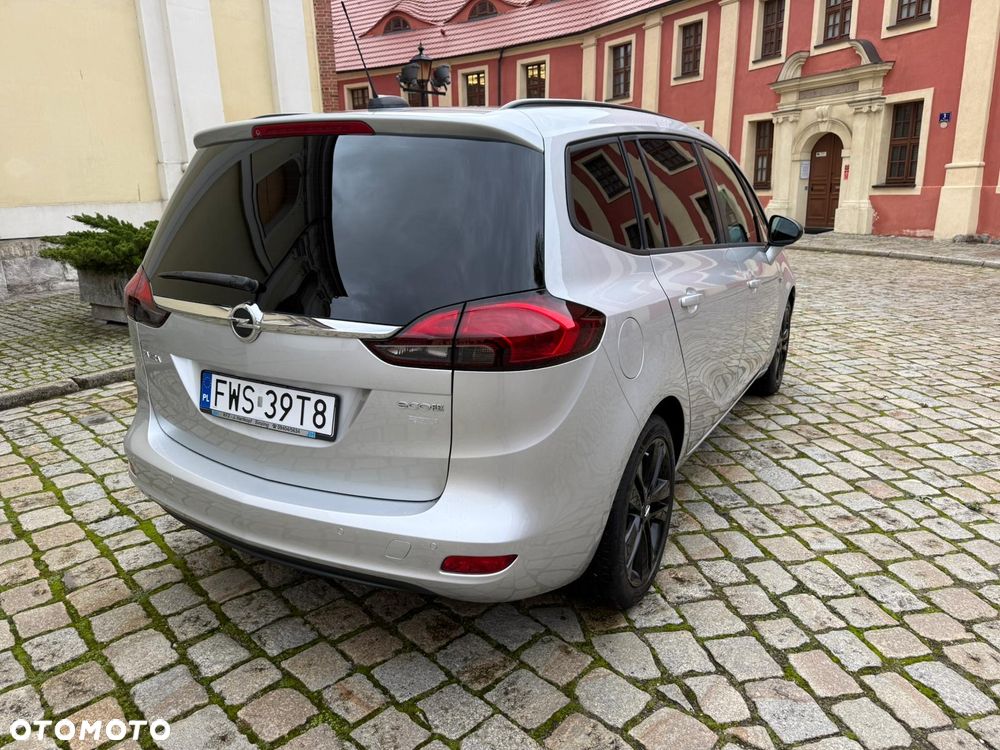Opel Zafira - 7