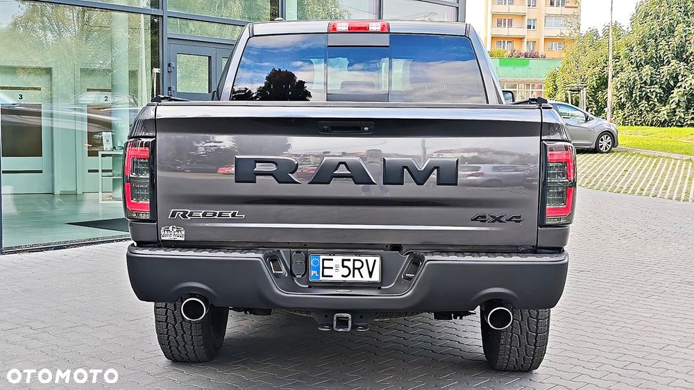 Dodge RAM 1500 5.7 4x4 - 13