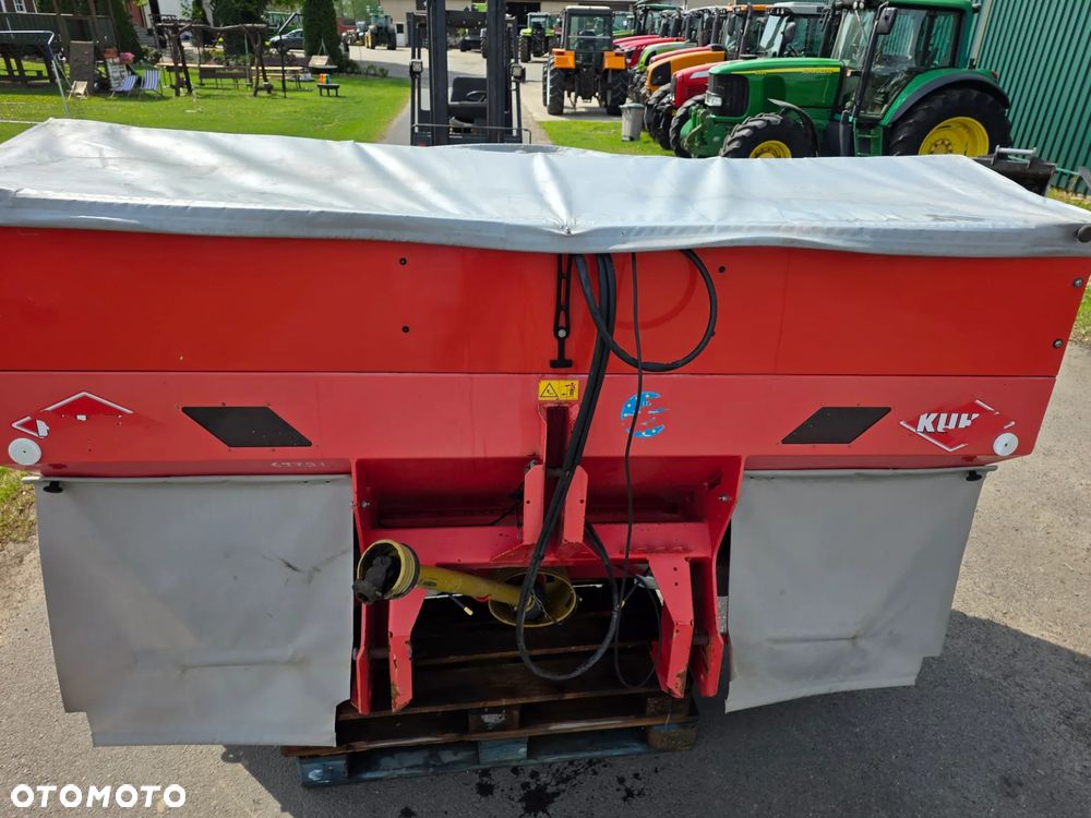 Kuhn MDS 1142 - 15