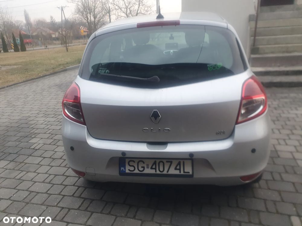 Renault Clio - 3