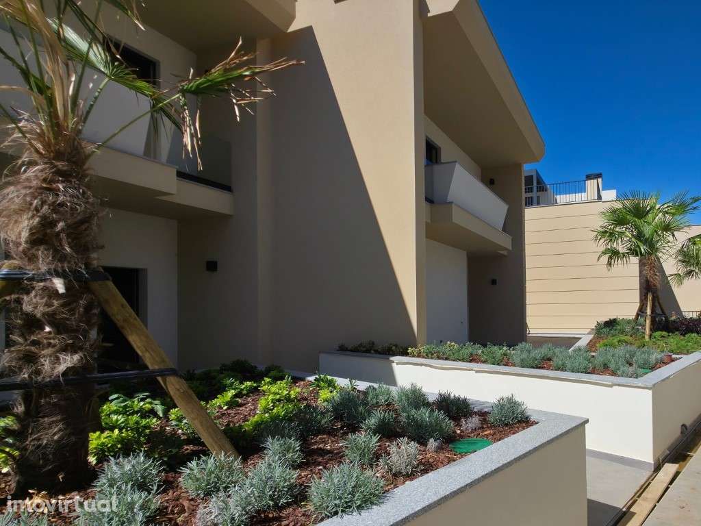 Moradia com jardim e piscina privativa em Murches - Grande imagem: 2/29