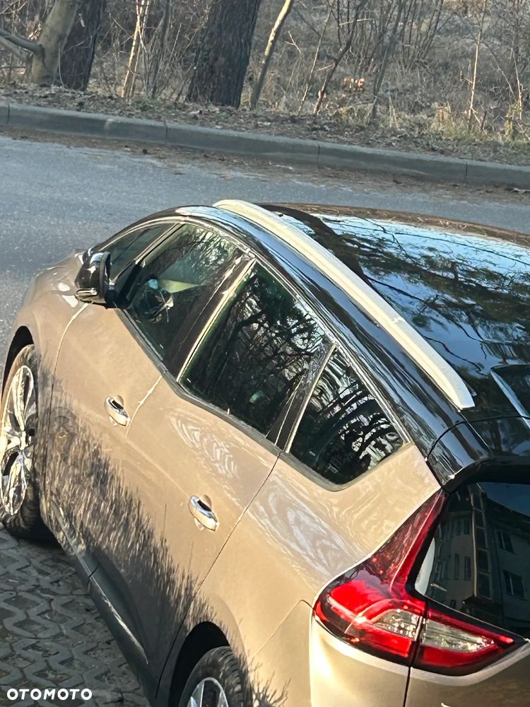 Renault Grand Scenic - 4