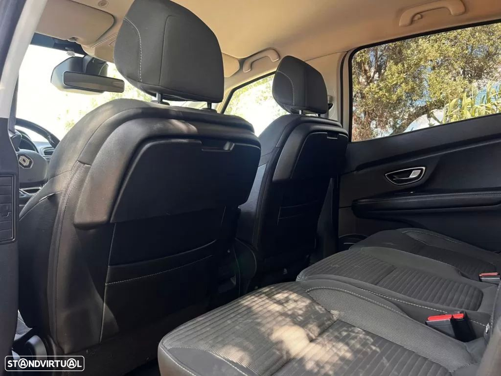 Renault Grand Scénic ENERGY dCi 110 EDC Business - 23