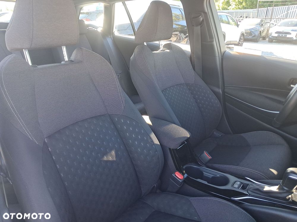 Toyota Corolla 1.8 Hybrid Comfort - 19