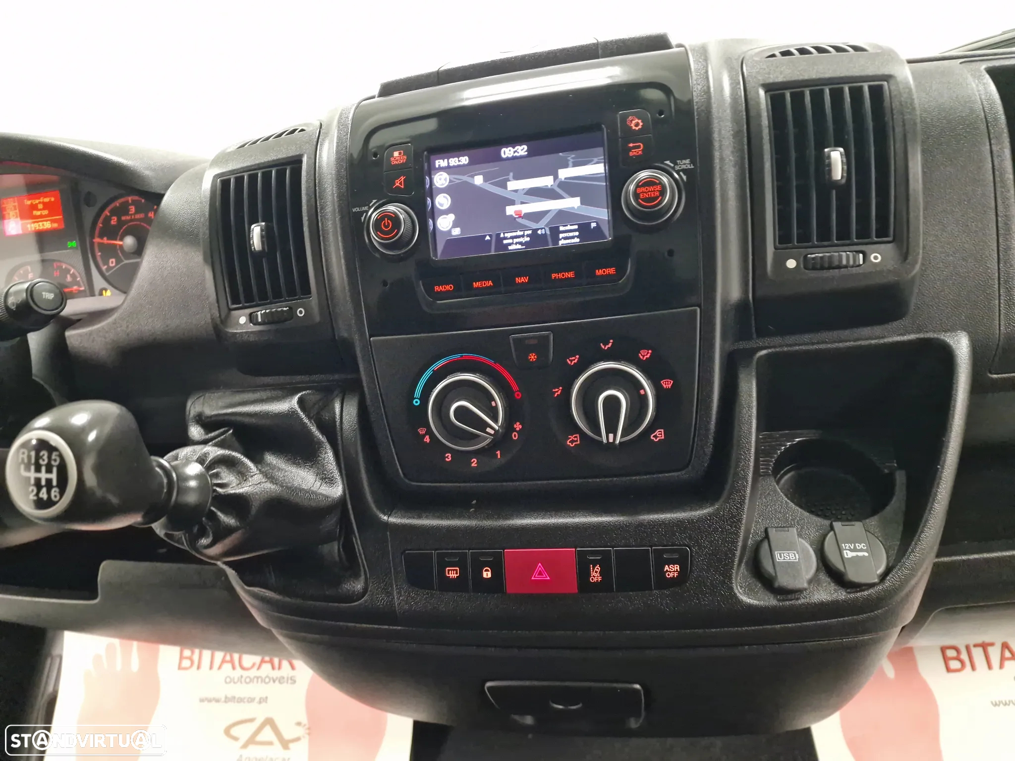 Peugeot BOXER 2.2 BLUEHDi 335 L2H2 Pro GPS CAM. TRASEIRA IVA DEDUTIVEL - 61