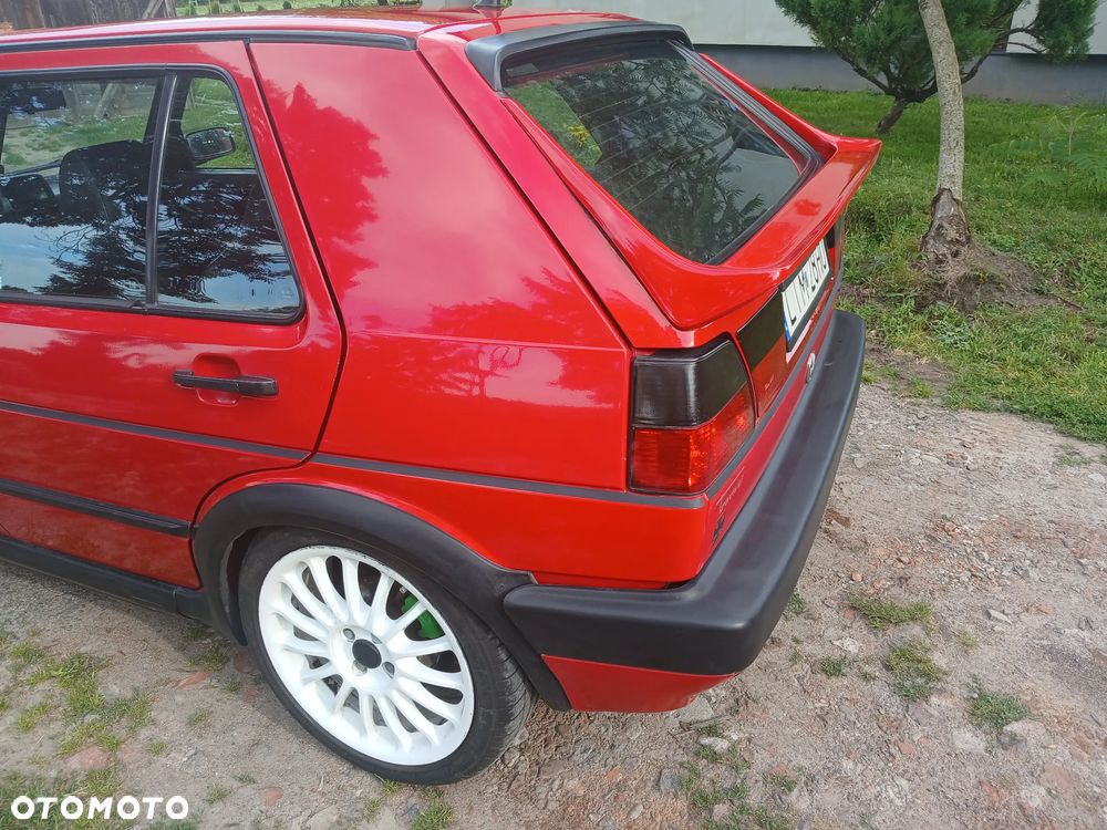 Volkswagen Golf 1.8 GTI - 4