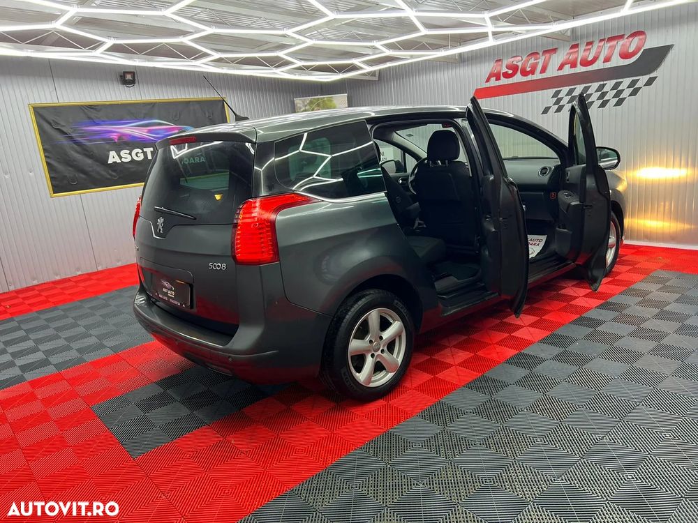 Peugeot 5008 - 18