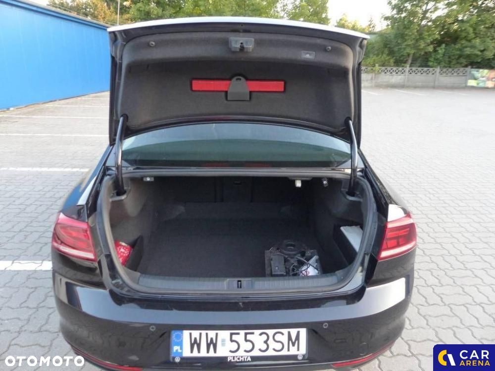 Volkswagen Passat - 36