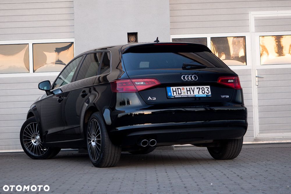 Audi A3 Sportback 1.4 TFSI Ambiente - 9