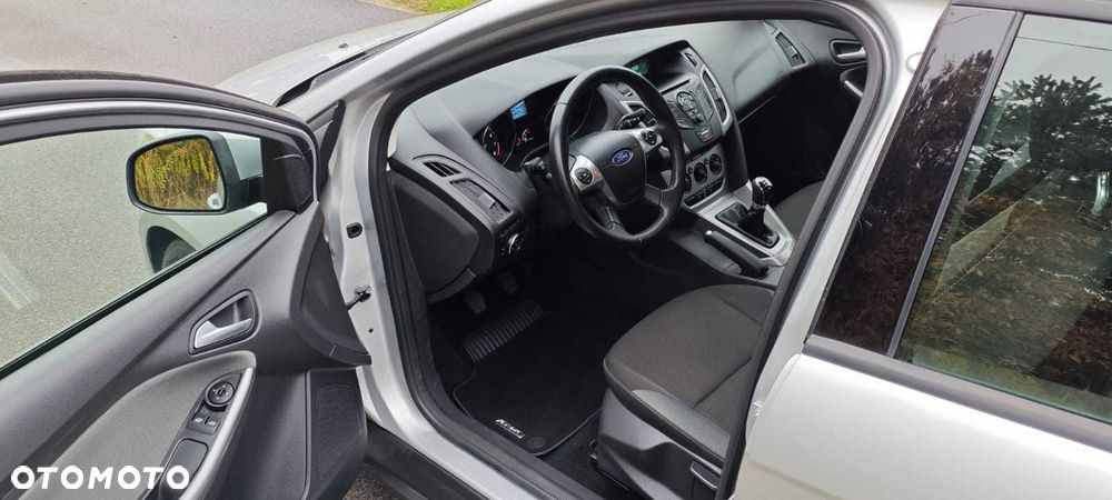 Ford Focus - 9