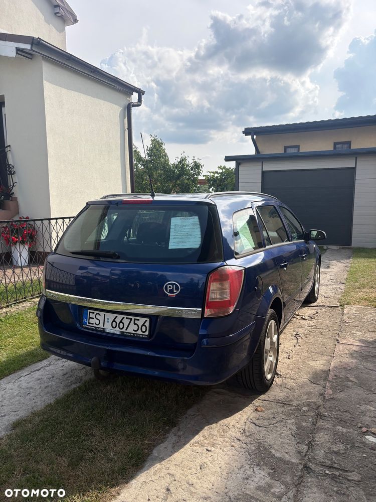 Opel Astra 1.9 CDTI Enjoy - 4