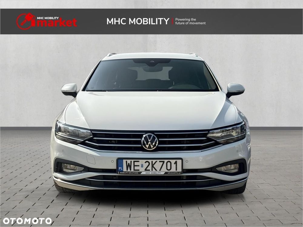 Volkswagen Passat Variant 2.0 TDI Elegance DSG - 8