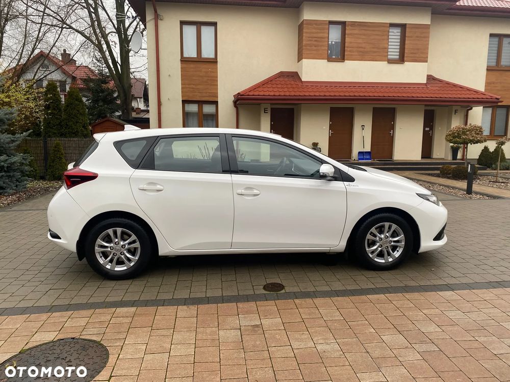 Toyota Auris 1.33 VVT-i Active - 11