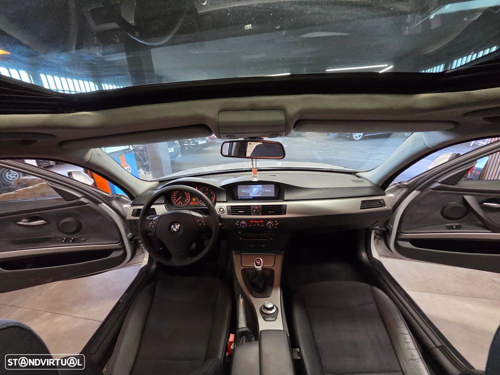 BMW 320 d Navigation - 25