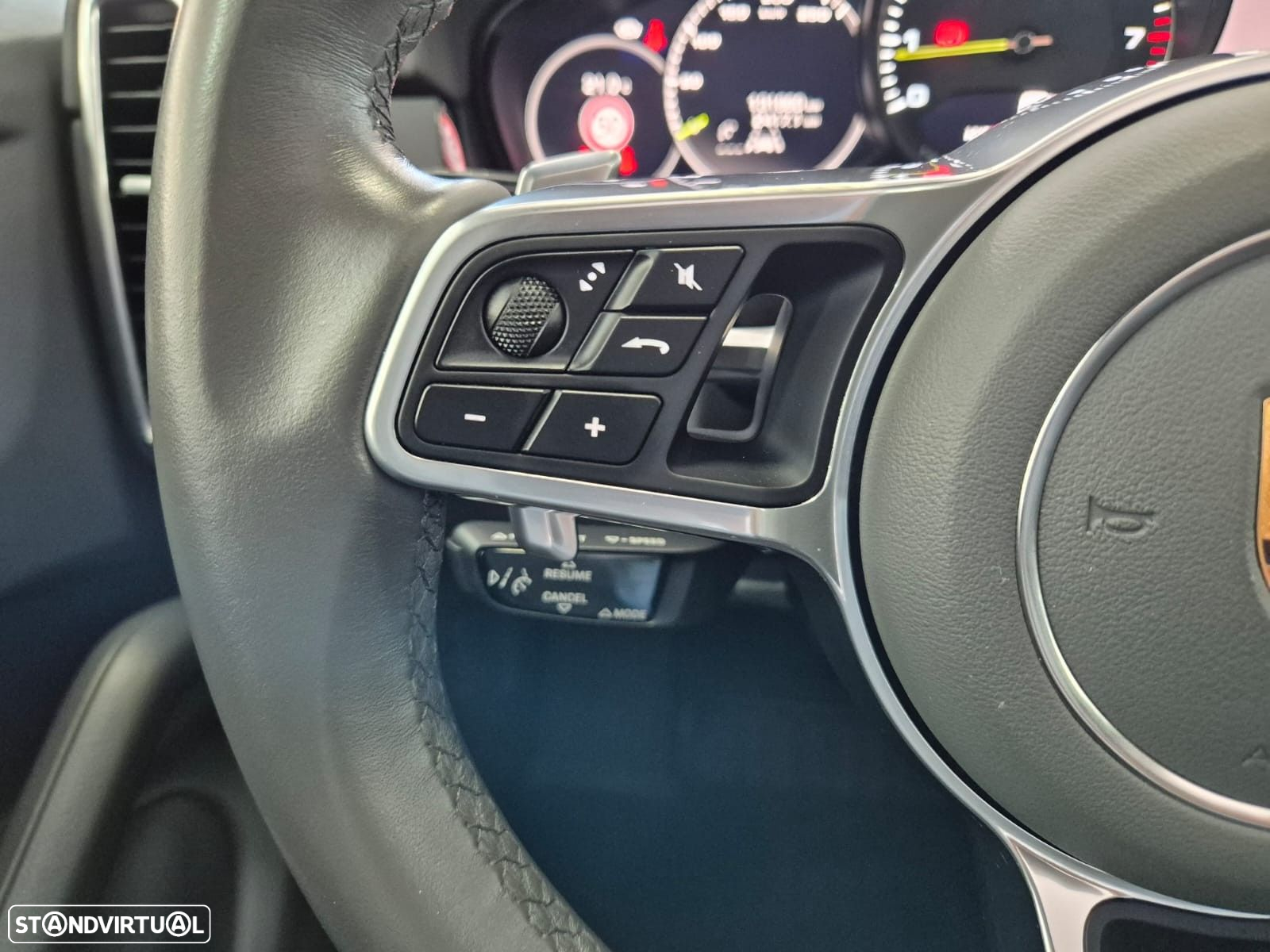 Porsche Cayenne E-Hybrid - 18