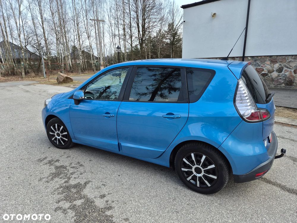 Renault Scenic 1.6 16V 110 TomTom Edition - 11