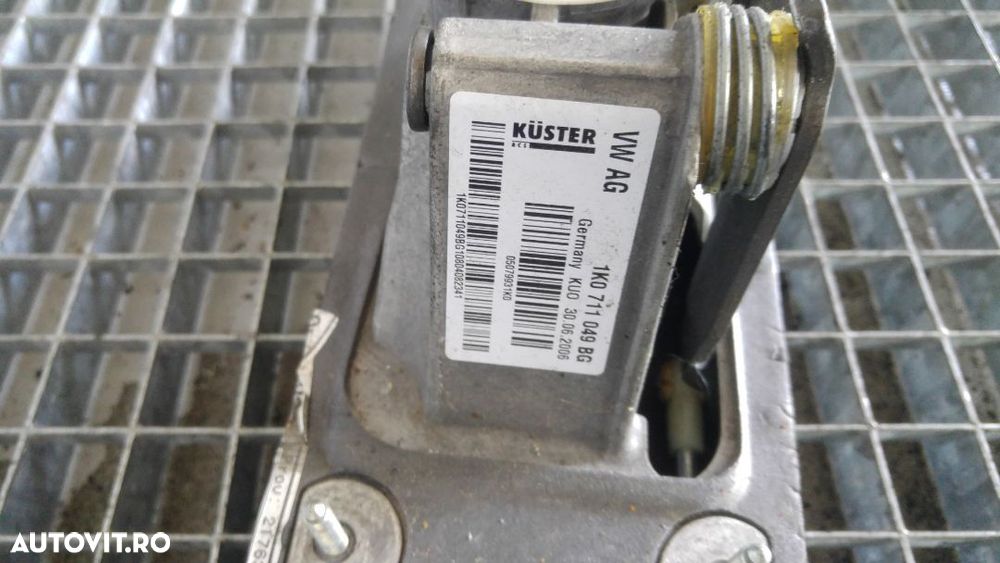 timonerie seat altea 5p 1.9 tdi bxe 5 trepte 1k0711049bg - 3