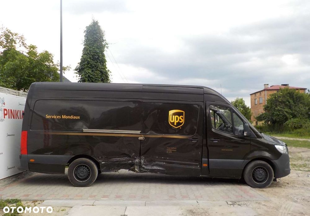 Mercedes-Benz Sprinter - 15