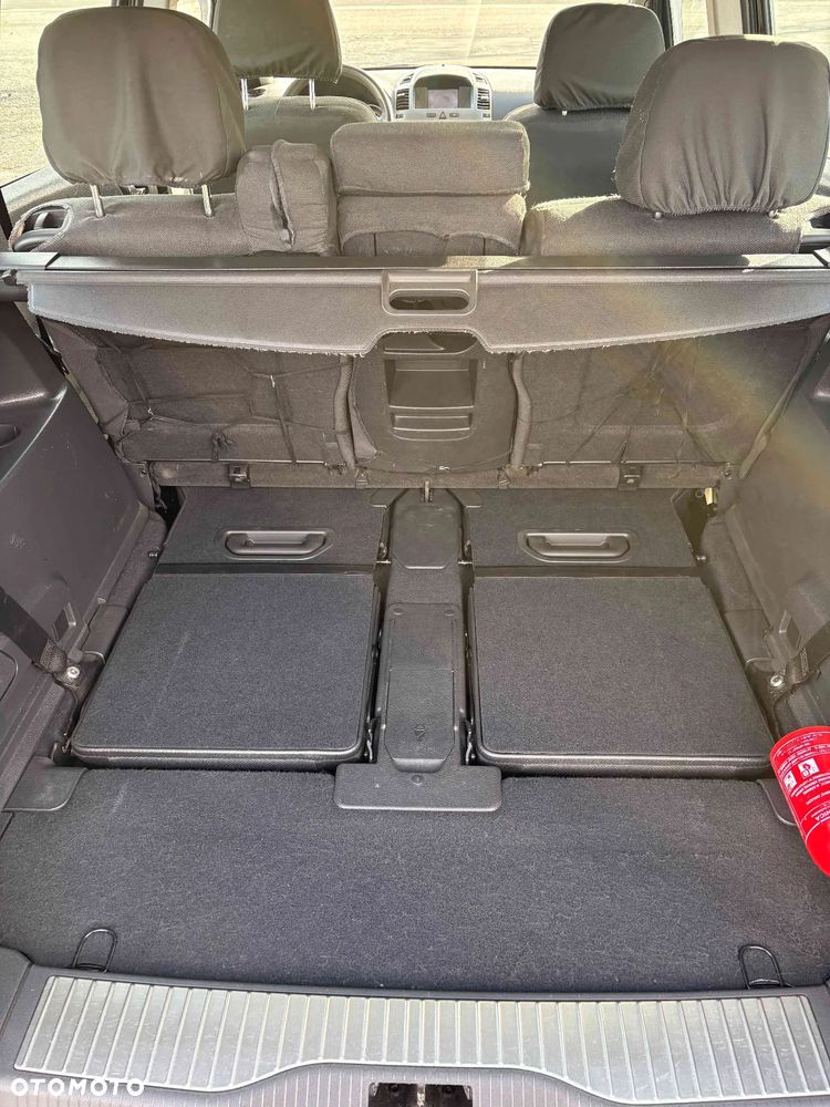 Opel Zafira 1.9 CDTI Essentia - 16