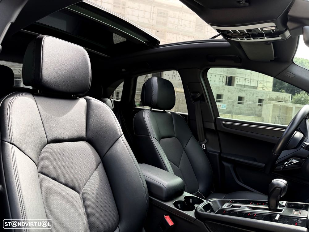 Porsche Macan Standard - 14