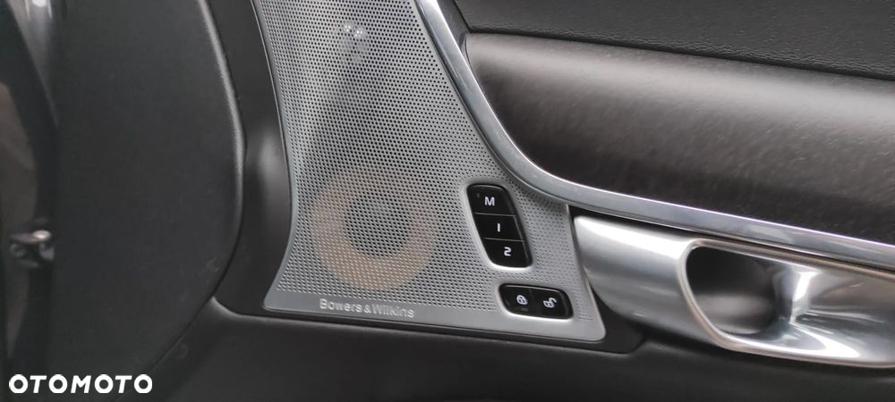Volvo V90 Cross Country D5 AWD Geartronic Pro - 26