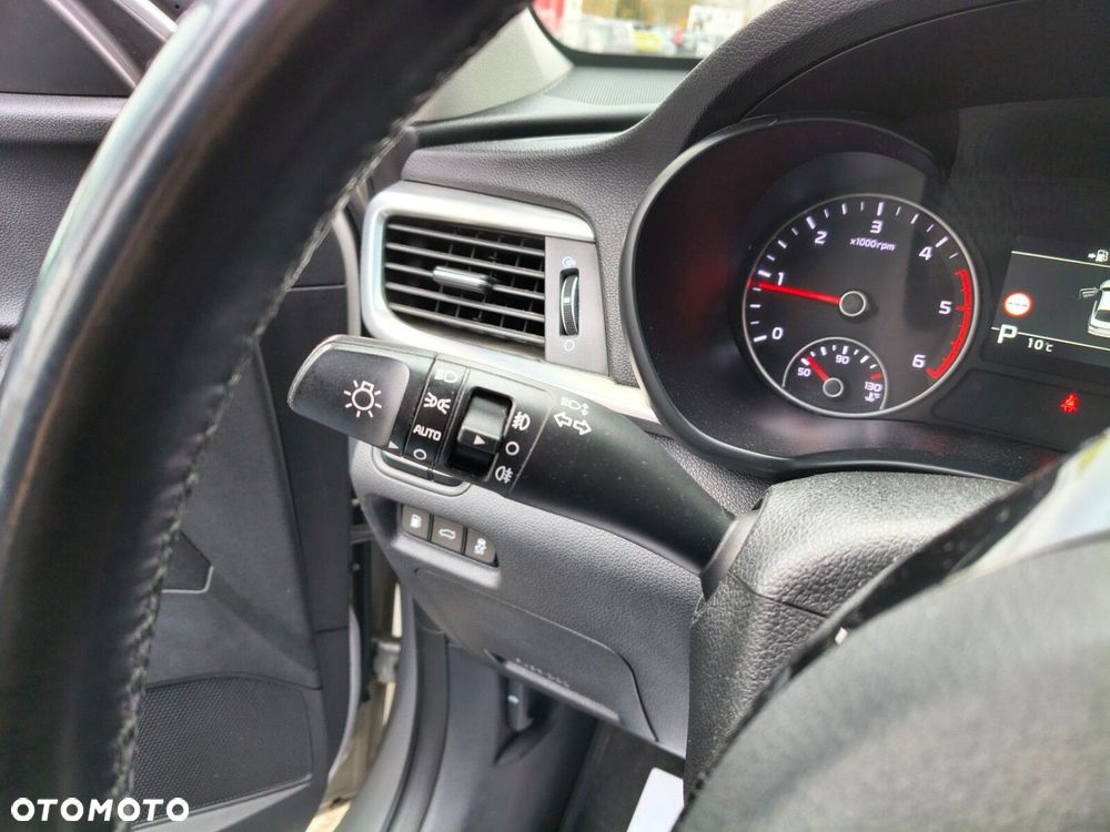 Kia Optima 1.6 CRDI SCR L DCT - 35